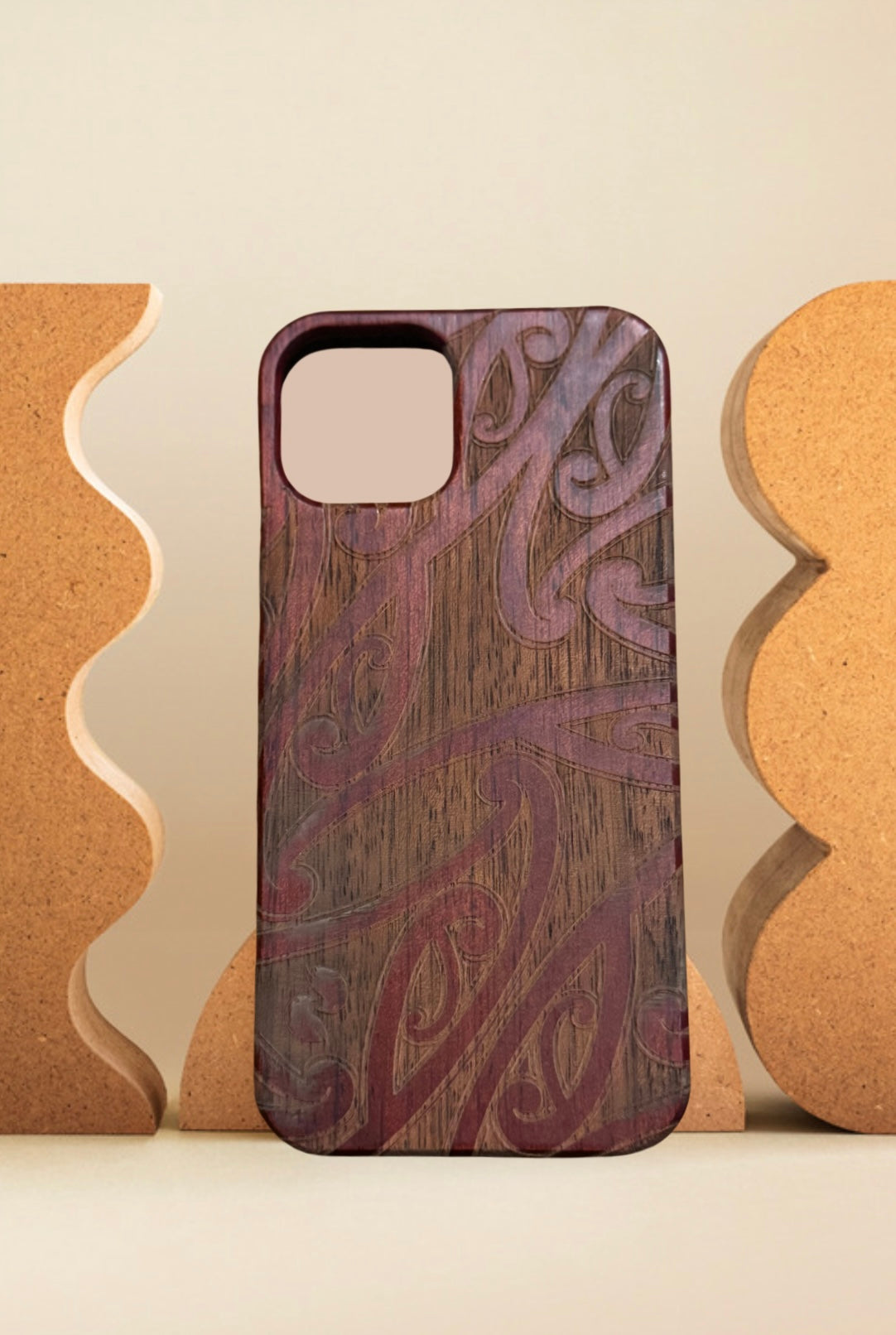 Te Tātāwai Ki Tua Phone case