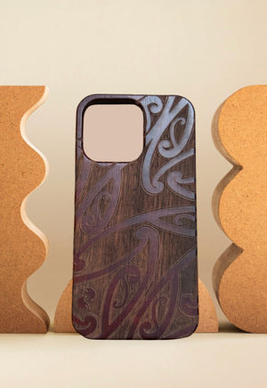 Te Tātāwai Ki Tua Phone case